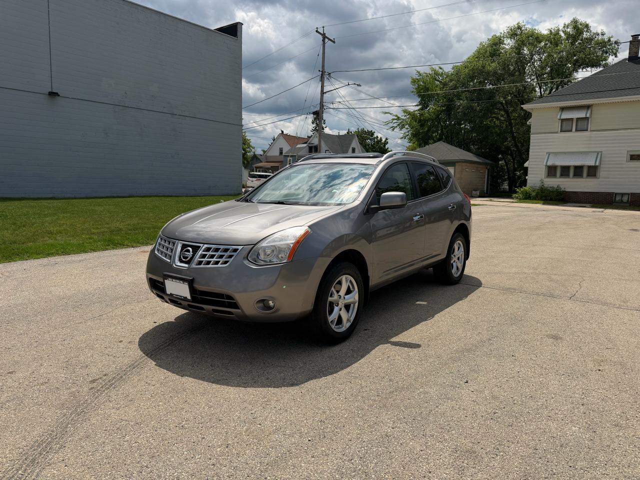 Nissan Rogue S 2WD 2010