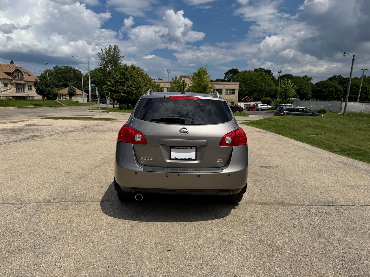 Nissan Rogue S 2WD 2010