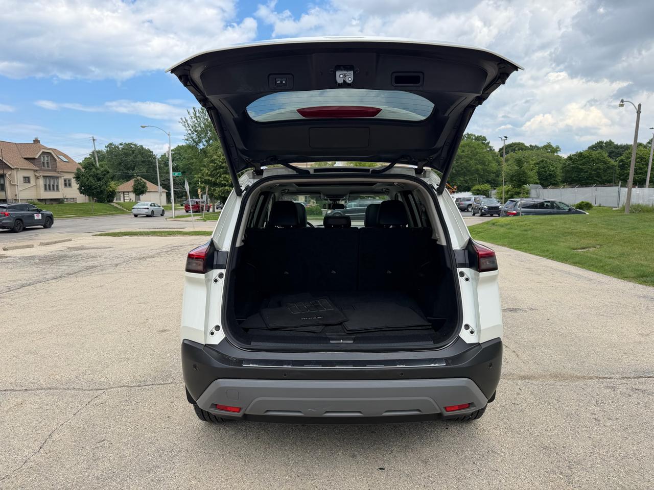 Nissan Rogue SV AWD 2023