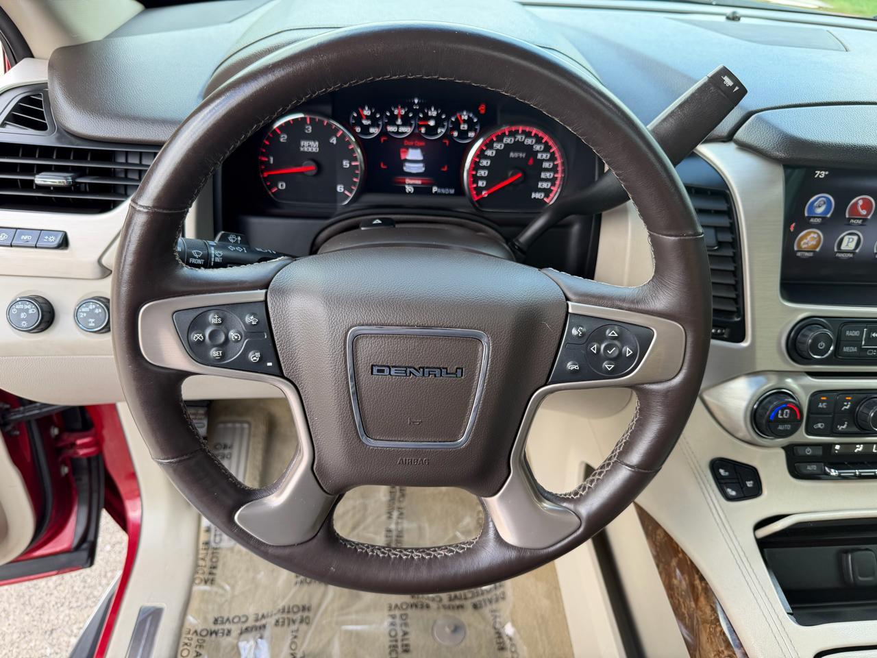 GMC Yukon Denali XL 4WD 2015