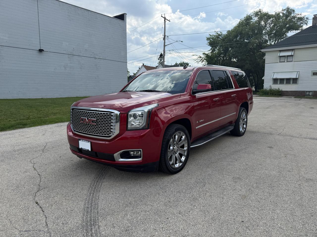 GMC Yukon Denali XL 4WD 2015