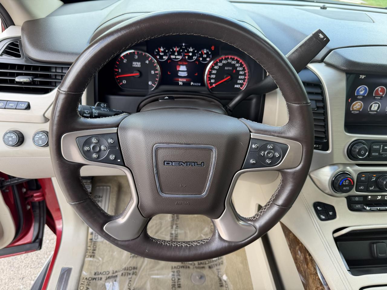 GMC Yukon Denali XL 4WD 2015