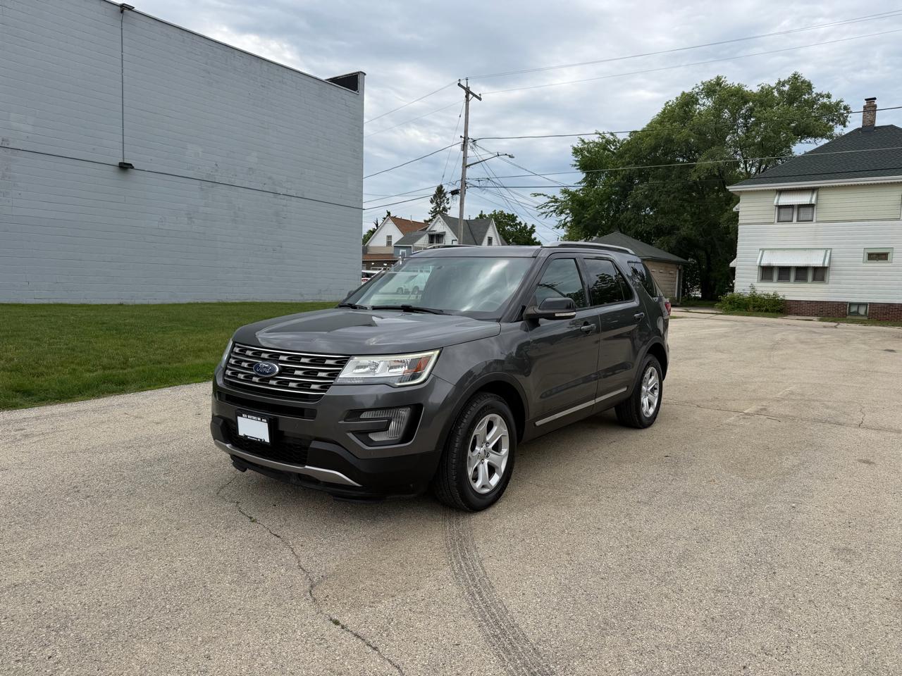Ford Explorer XLT 4WD 2016