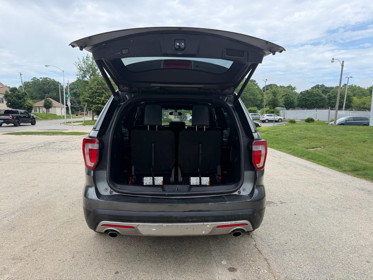 Ford Explorer XLT 4WD 2016
