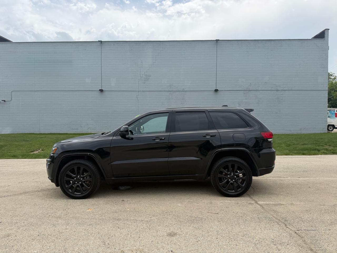 Jeep Grand Cherokee Laredo 4WD 2018