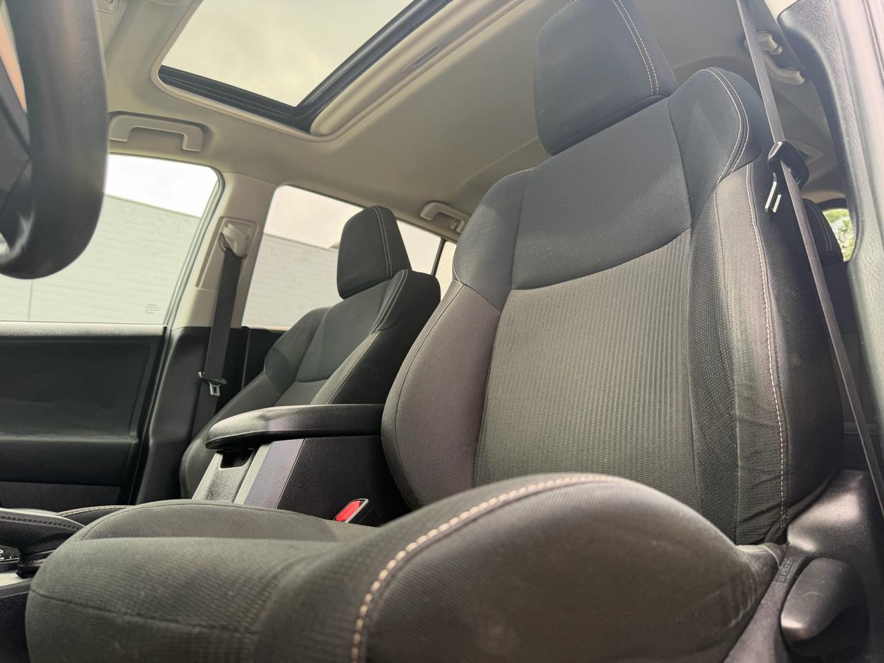 Toyota RAV4 XLE AWD 2015