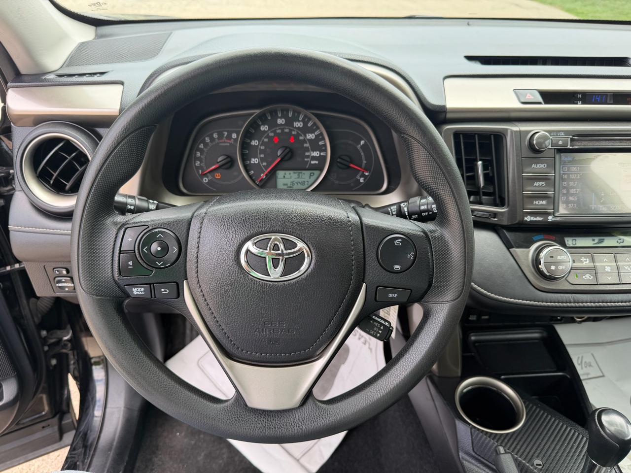 Toyota RAV4 XLE AWD 2015