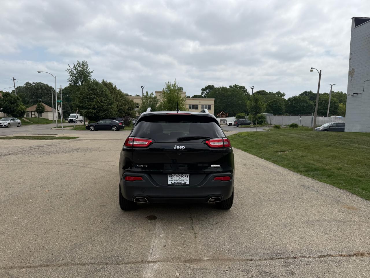 Jeep Cherokee Latitude 4WD 2015