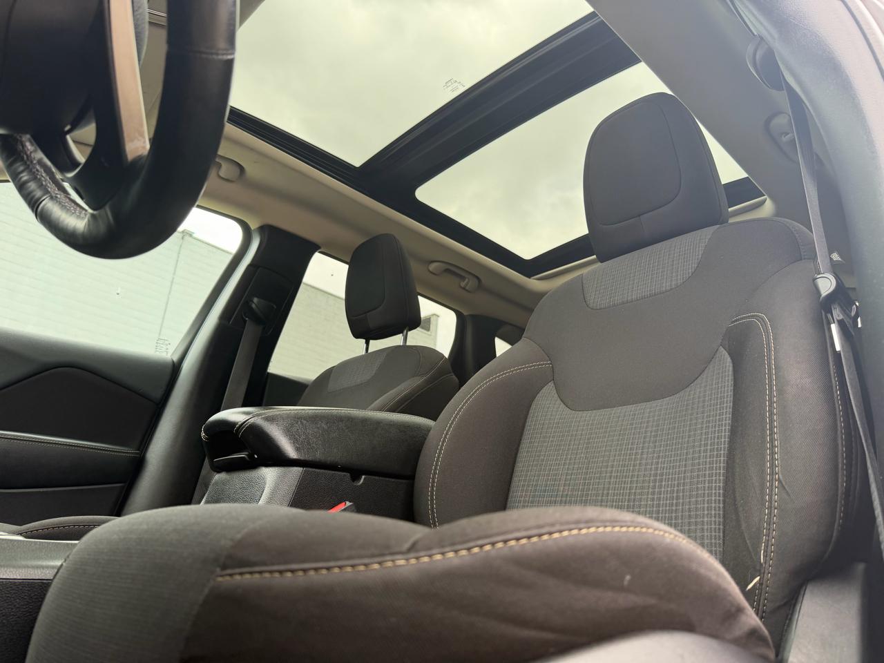 Jeep Cherokee Latitude 4WD 2015