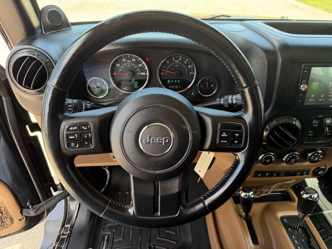 Jeep Wrangler Unlimited Sahara 4WD 2011