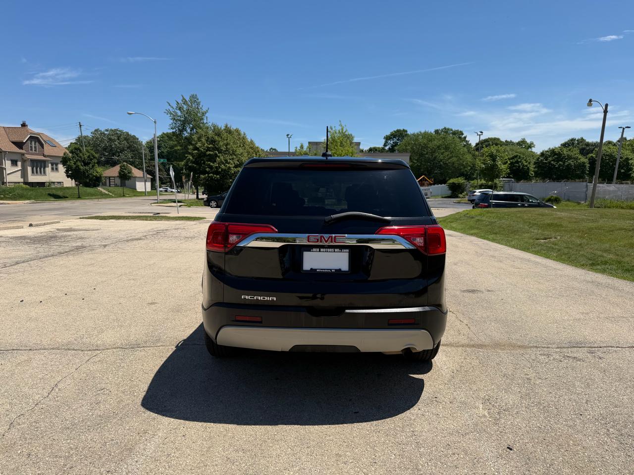 GMC Acadia SLE-1 AWD 2019