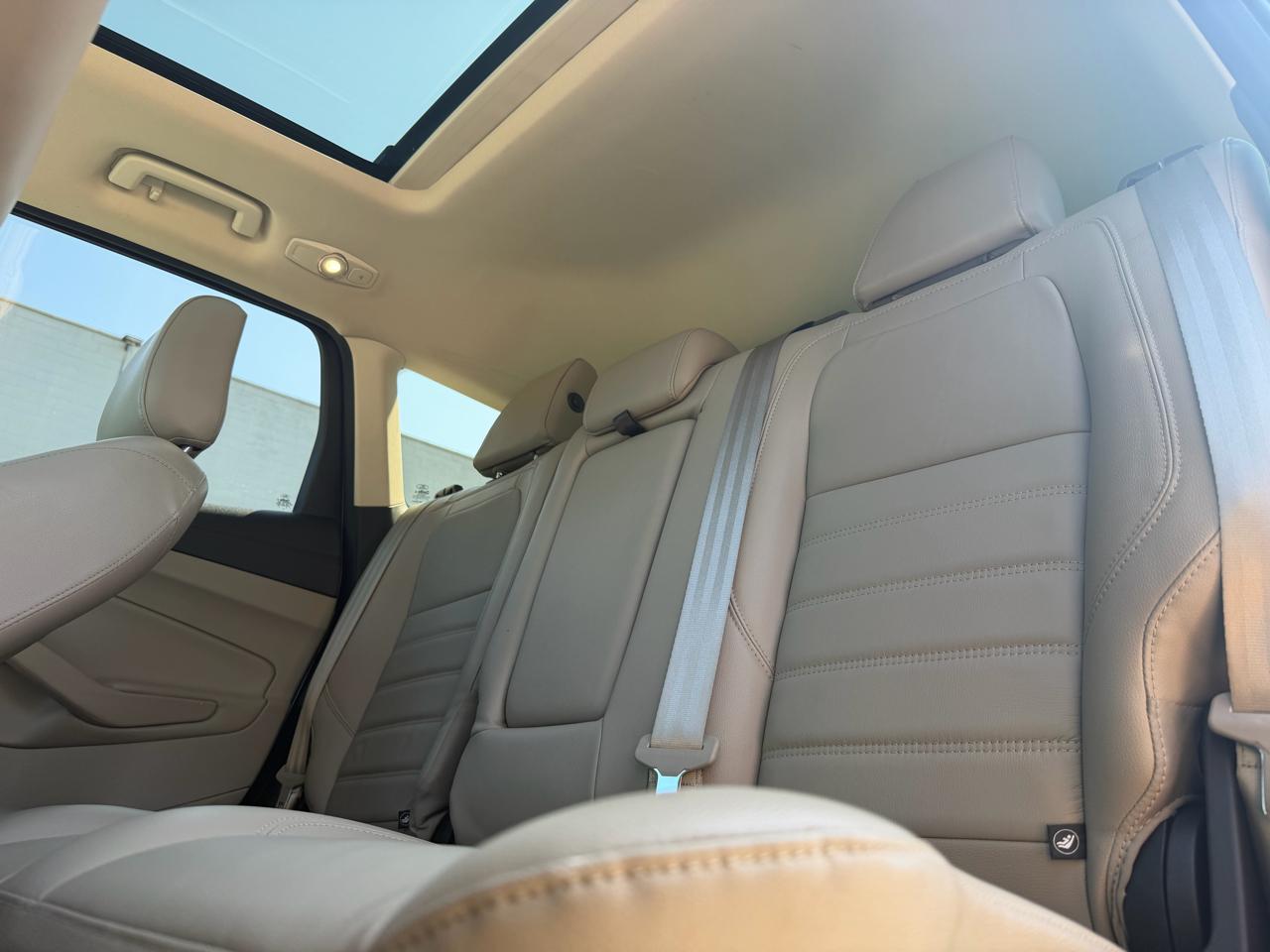 Ford Escape Titanium 4WD 2018