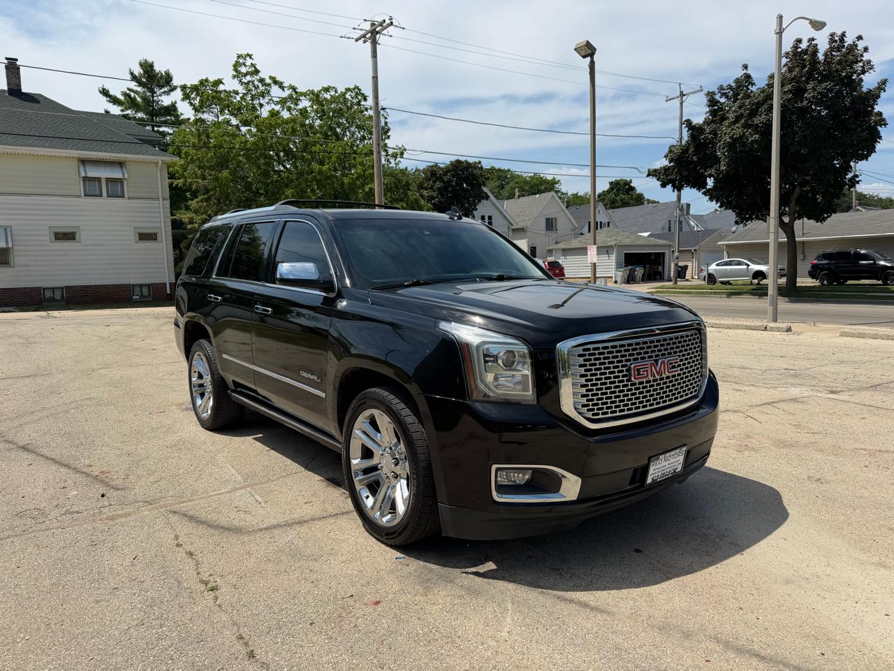 GMC Yukon Denali 4WD 2015
