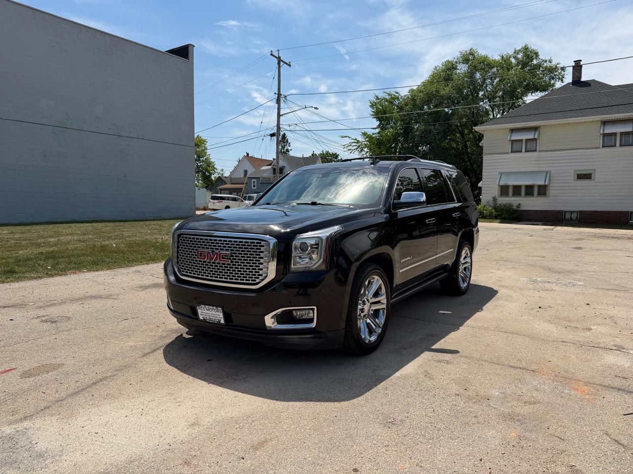 GMC Yukon Denali 4WD 2015
