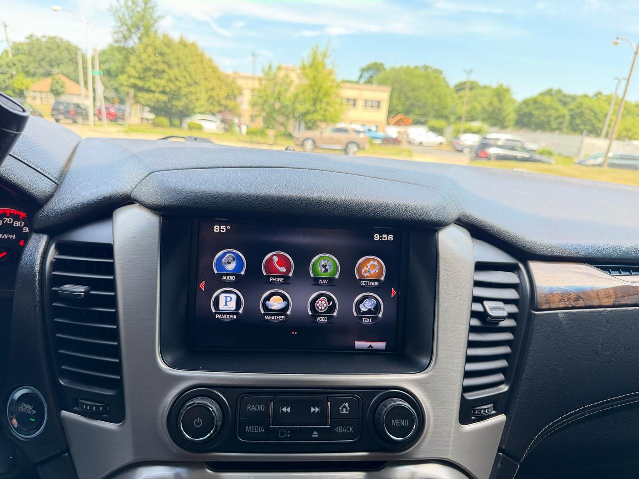 GMC Yukon Denali 4WD 2015
