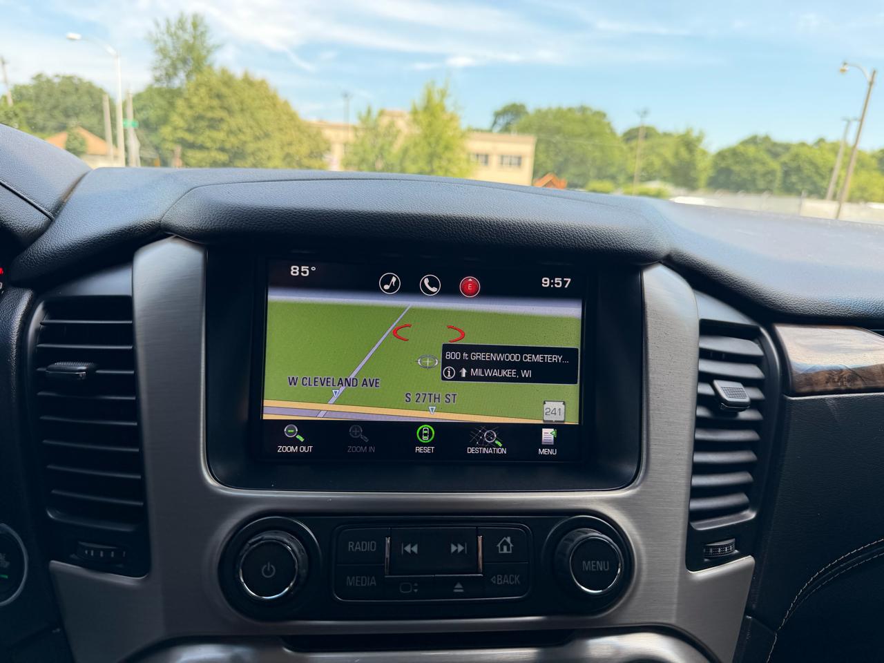GMC Yukon Denali 4WD 2015