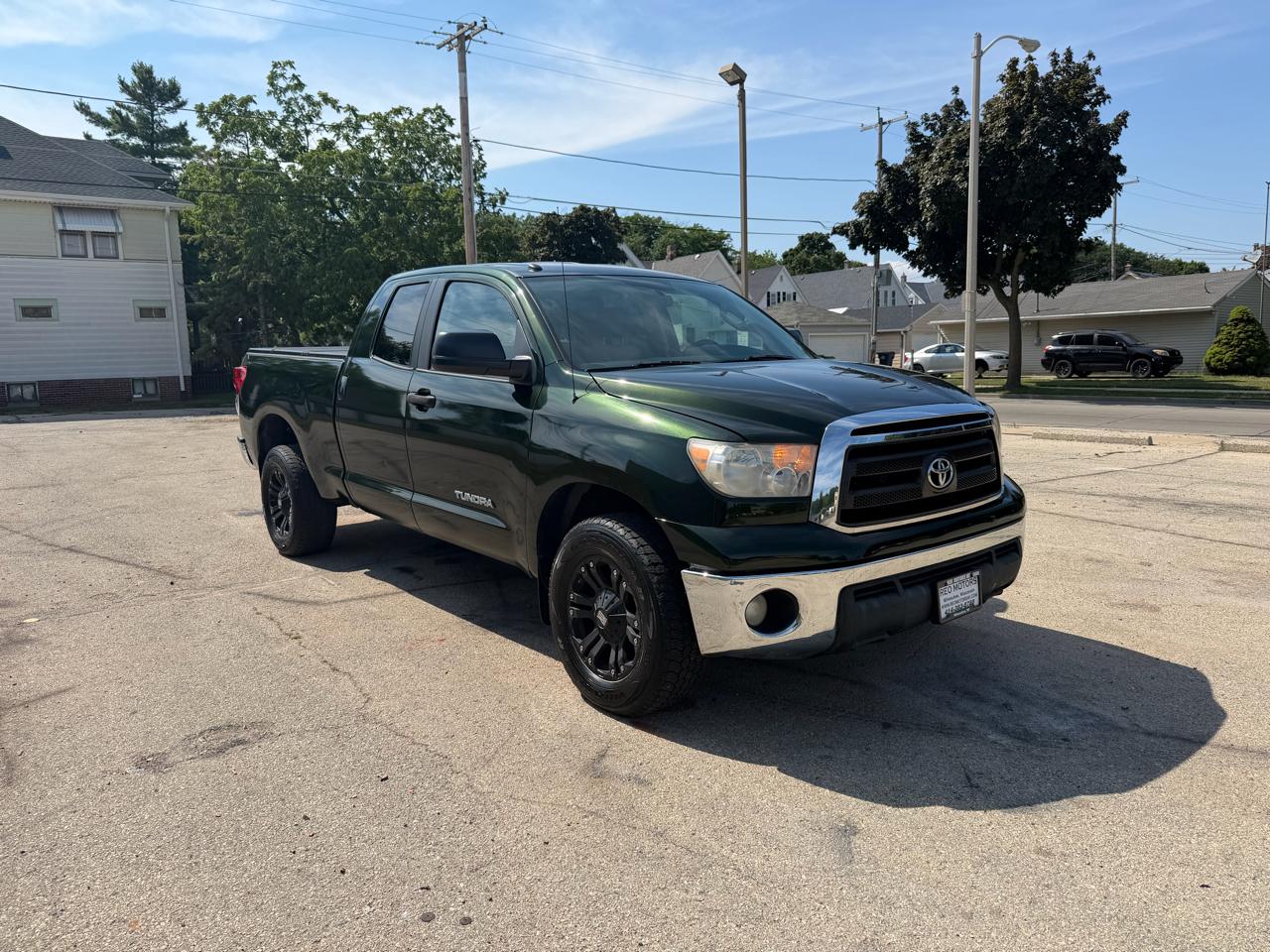 Toyota Tundra Tundra-Grade Double Cab 4.6L 4WD 2012