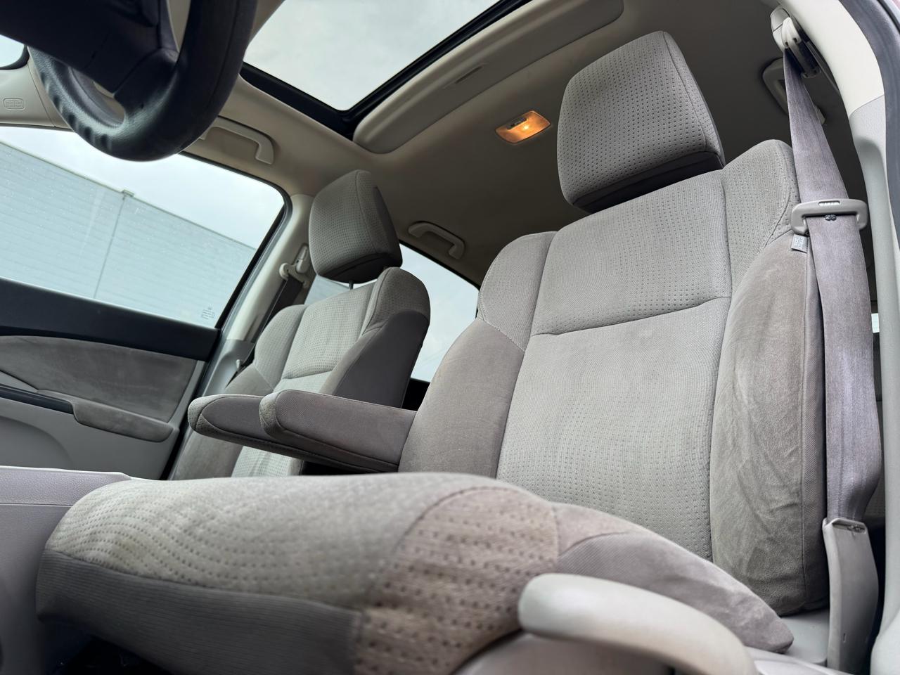 Honda CR-V EX 4WD 5-Speed AT 2012