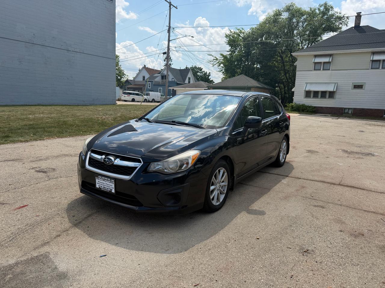 Subaru Impreza 2.0i Premium 5-Door w/All Weather Package 2014