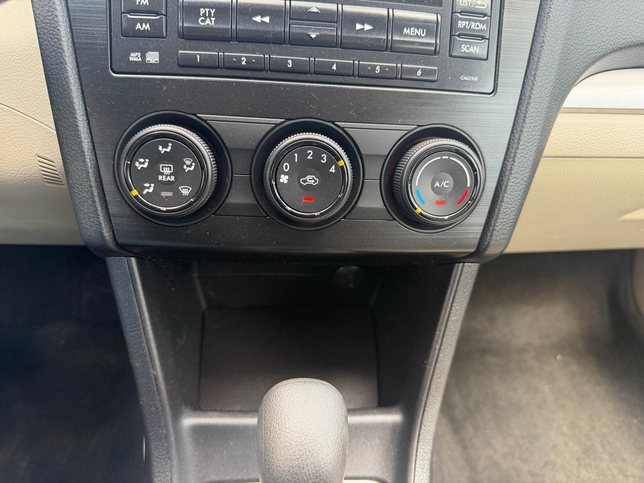 Subaru Impreza 2.0i Premium 5-Door w/All Weather Package 2014