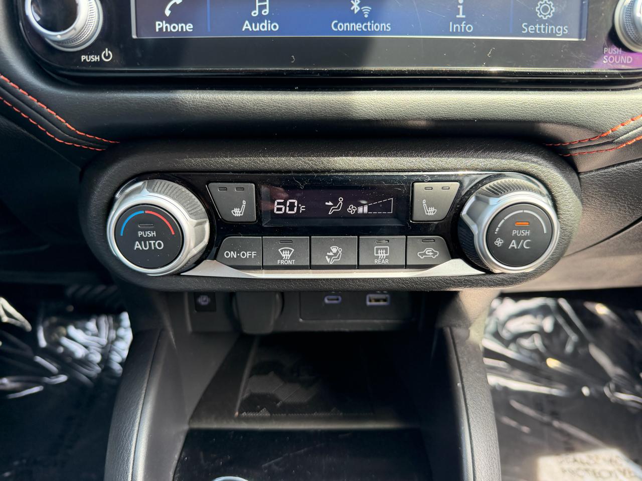 Nissan Versa SR 2023