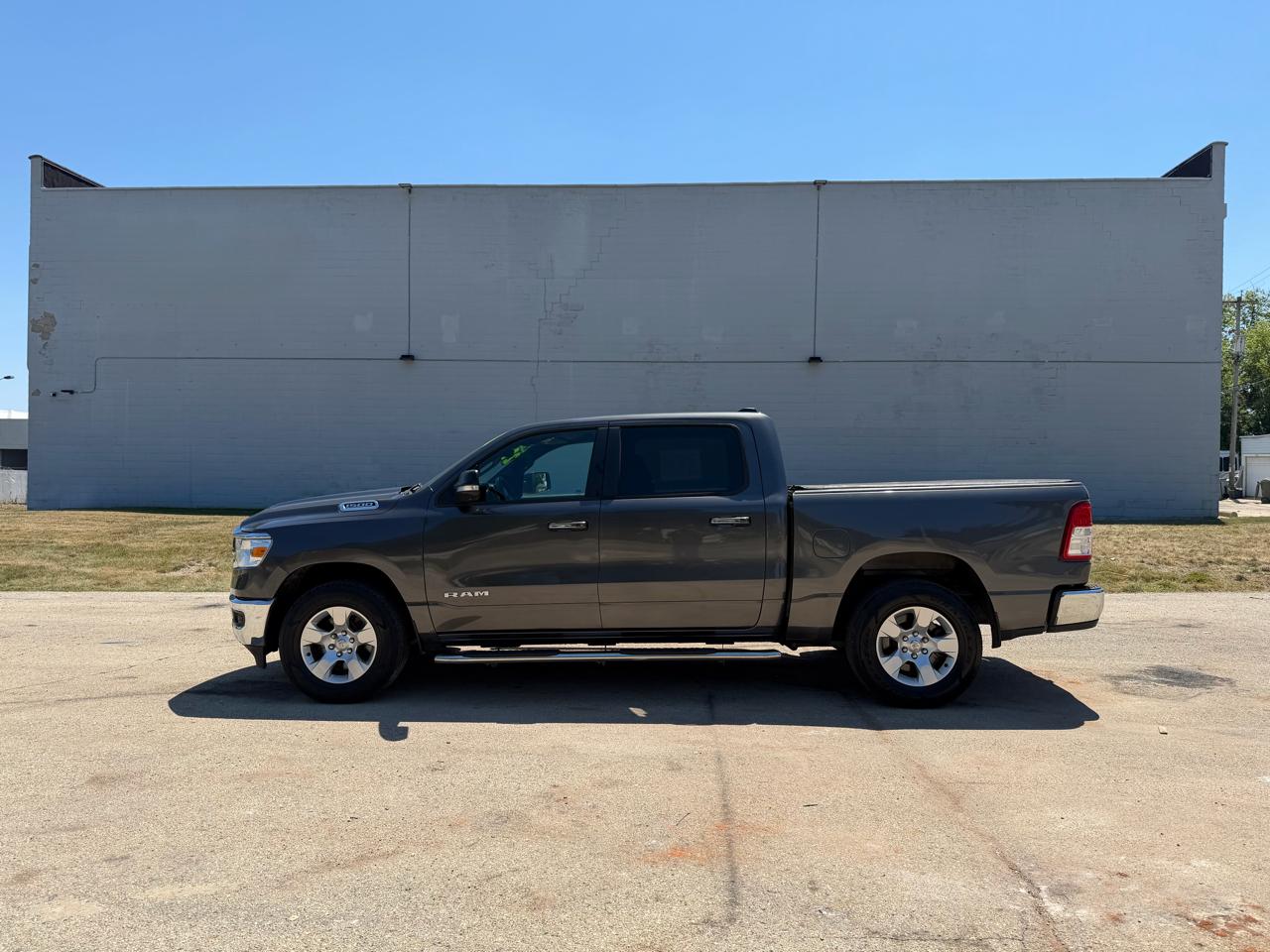 RAM 1500 Big Horn Crew Cab SWB 4WD 2020