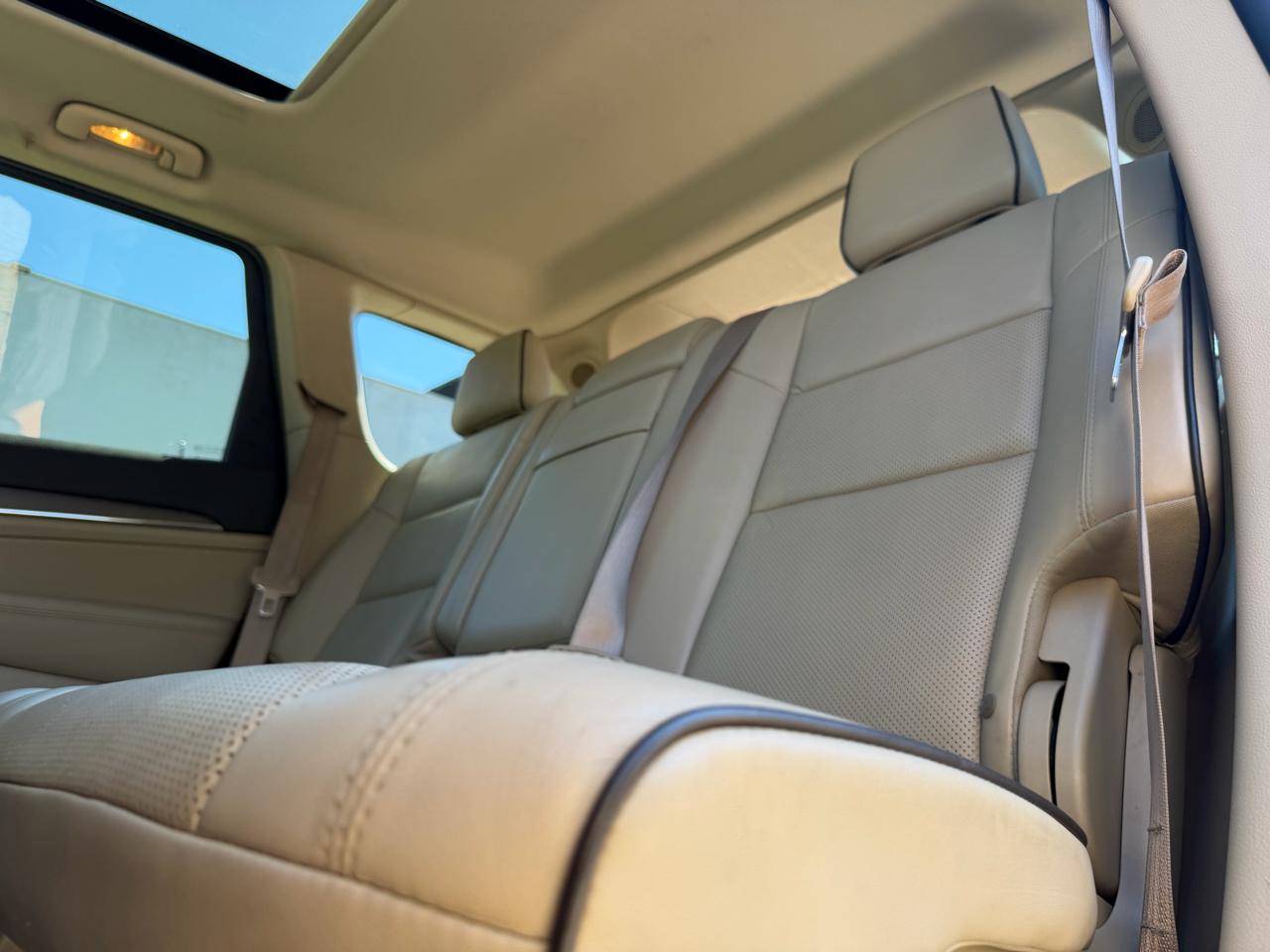 Jeep Grand Cherokee Overland 4WD 2014