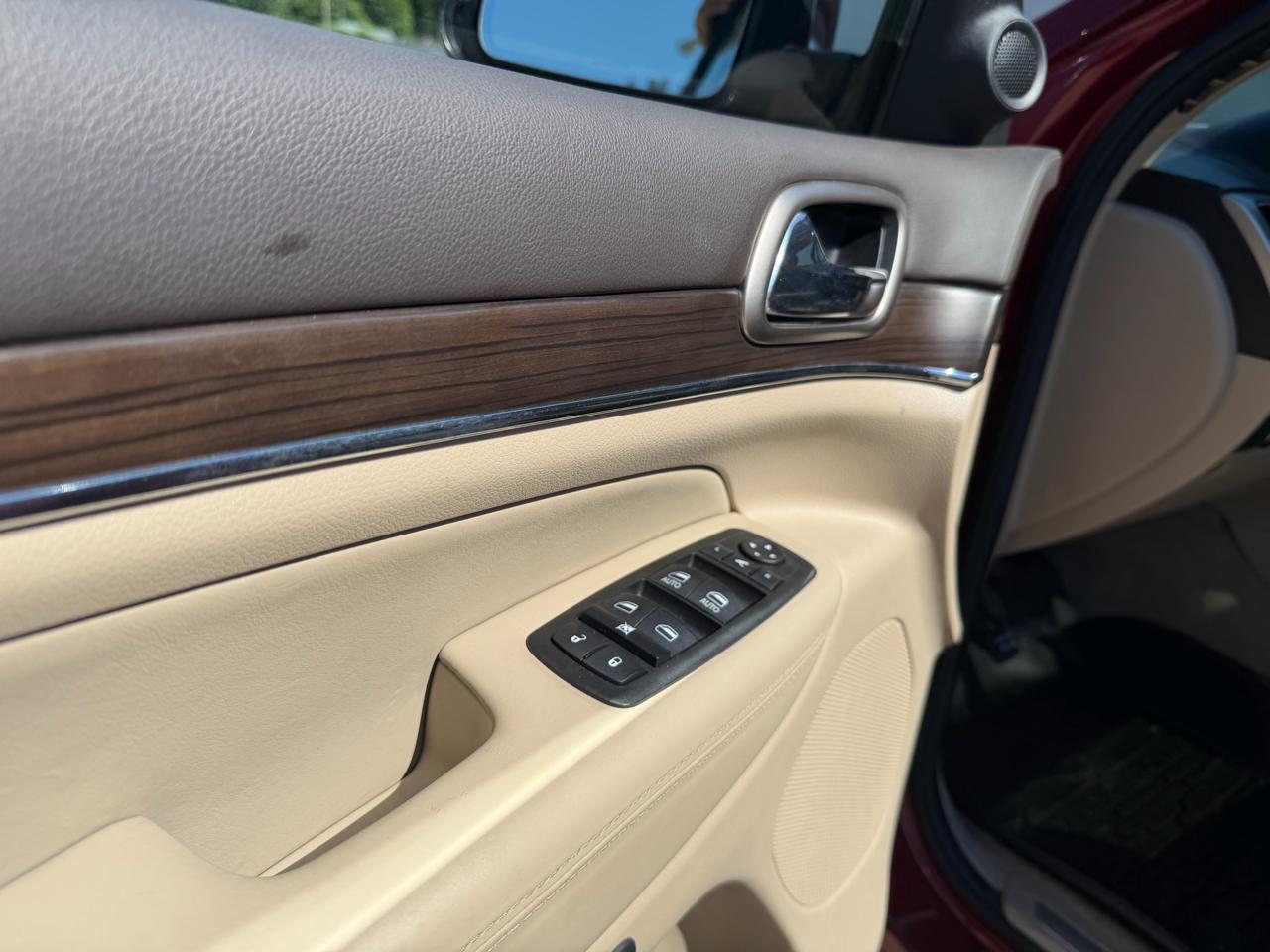 Jeep Grand Cherokee Overland 4WD 2014