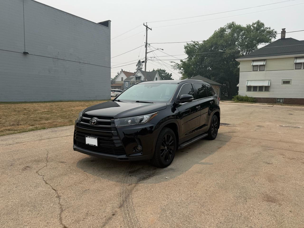 Toyota Highlander XLE AWD V6 2019