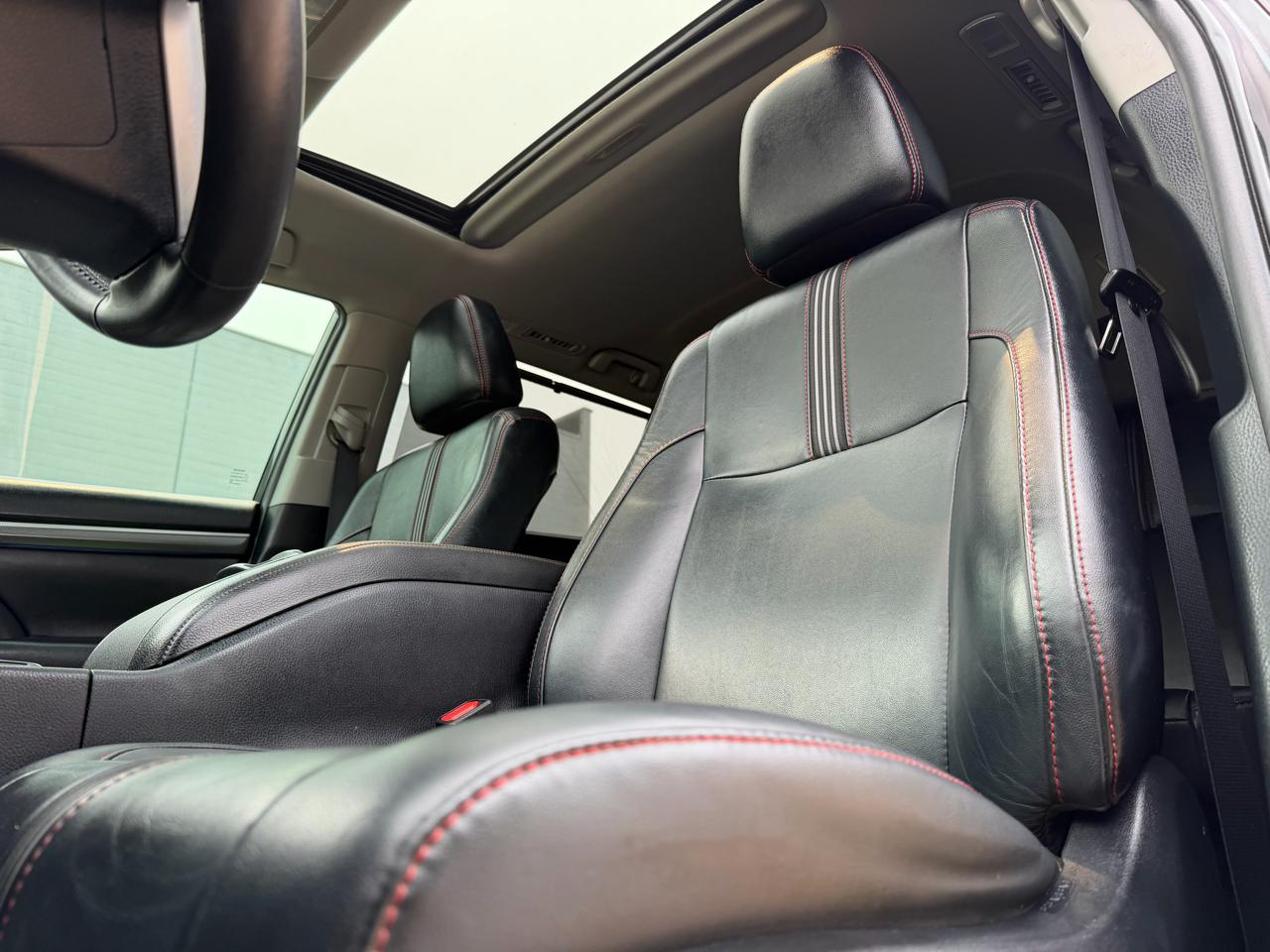 Toyota Highlander XLE AWD V6 2019