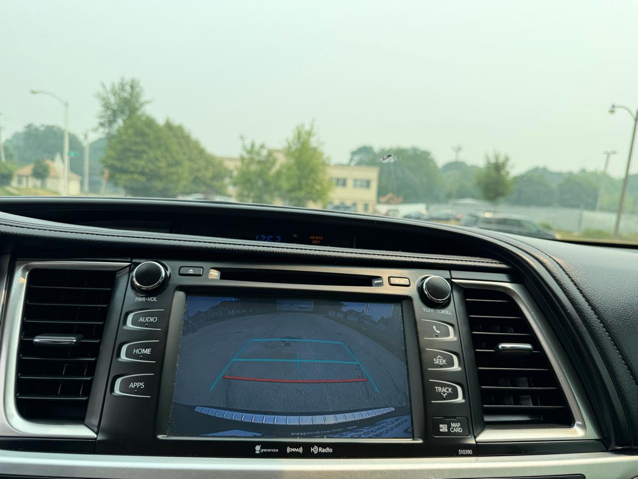 Toyota Highlander XLE AWD V6 2019