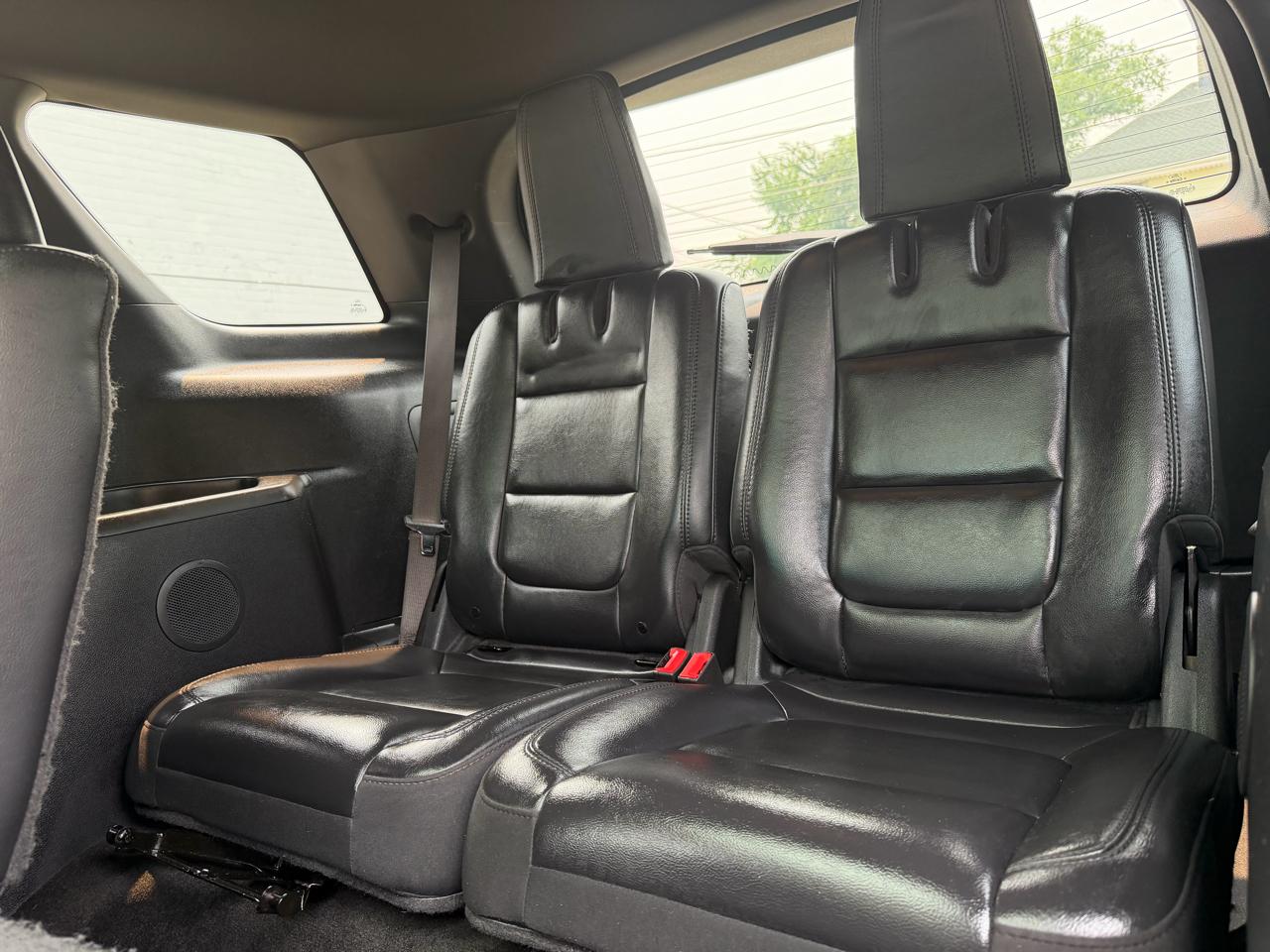 Ford Explorer XLT 4WD 2012