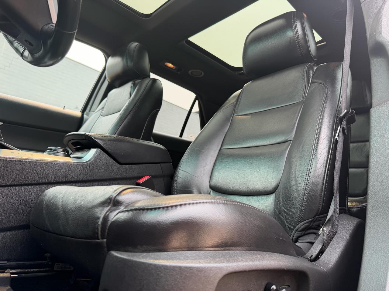 Ford Explorer XLT 4WD 2012