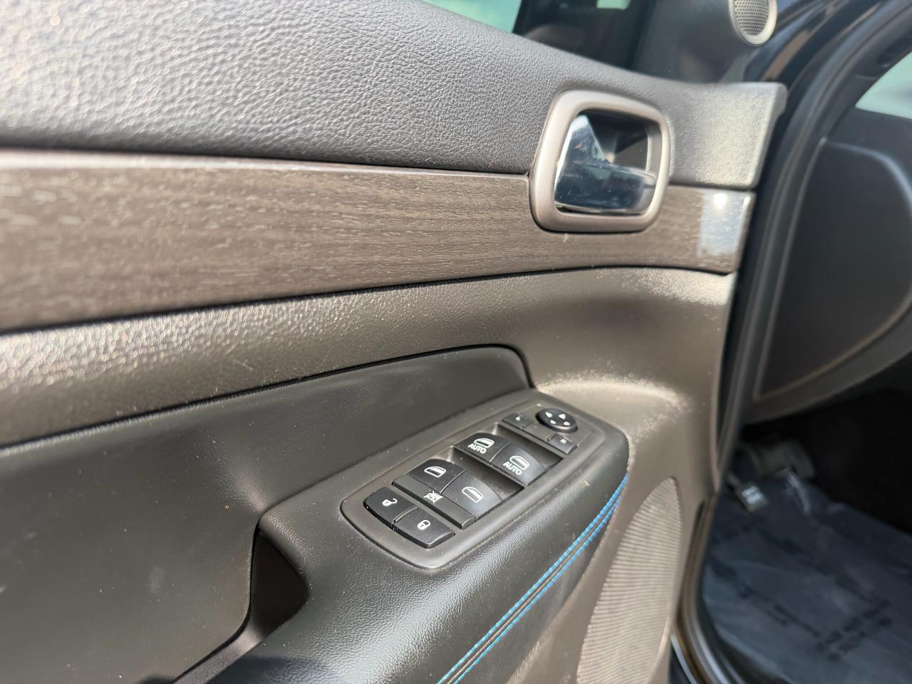 Jeep Grand Cherokee Laredo 4WD 2018