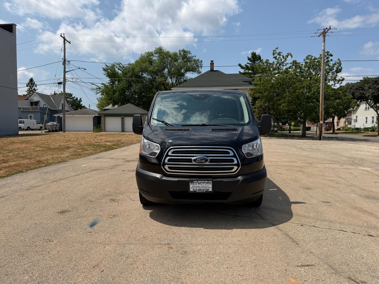 Ford Transit 150 Van Low Roof w/Sliding Pass. 130-in. WB 2018
