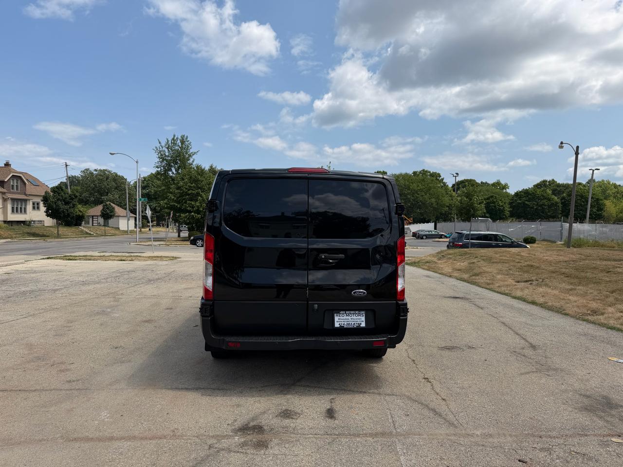 Ford Transit 150 Van Low Roof w/Sliding Pass. 130-in. WB 2018