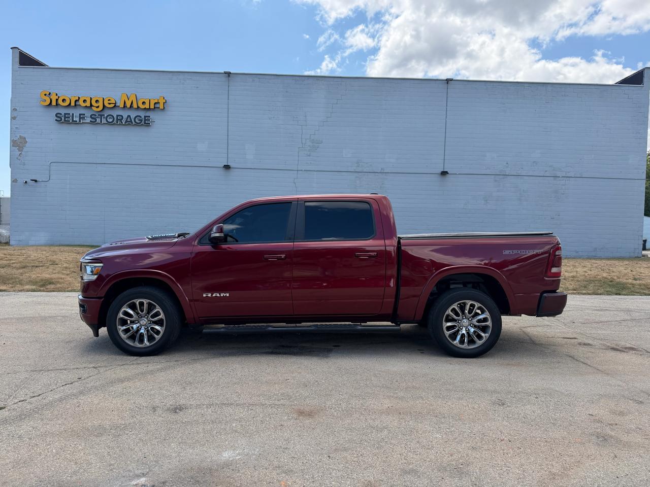RAM 1500 Laramie Crew Cab SWB 4WD 2021