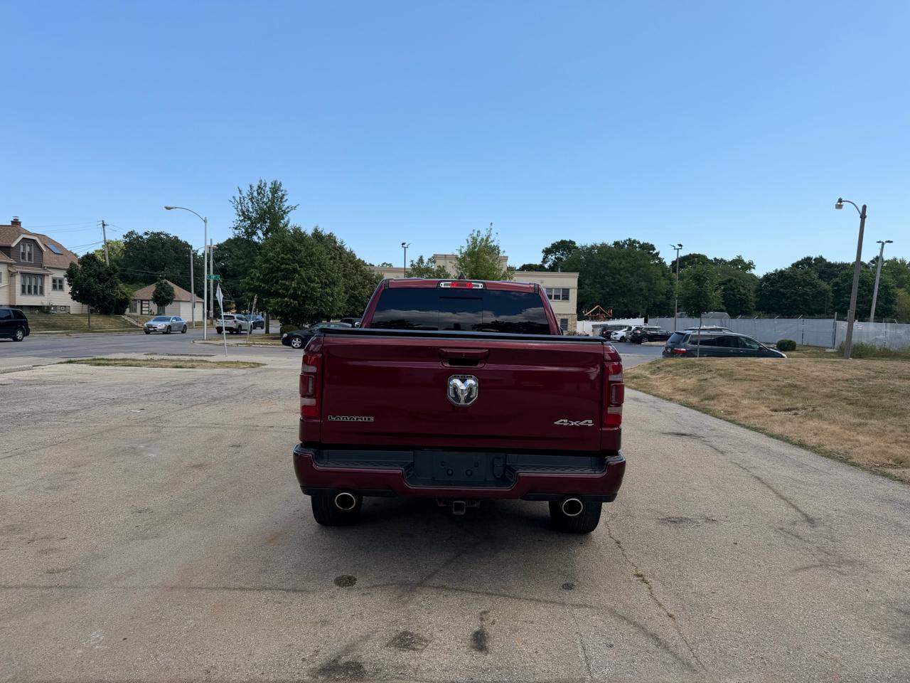 RAM 1500 Laramie Crew Cab SWB 4WD 2021