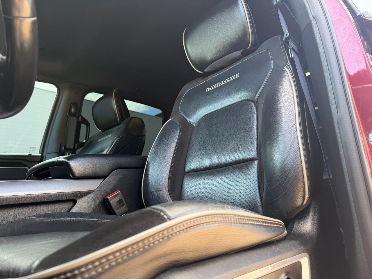 RAM 1500 Laramie Crew Cab SWB 4WD 2021
