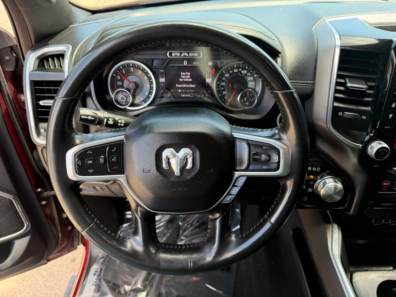 RAM 1500 Laramie Crew Cab SWB 4WD 2021