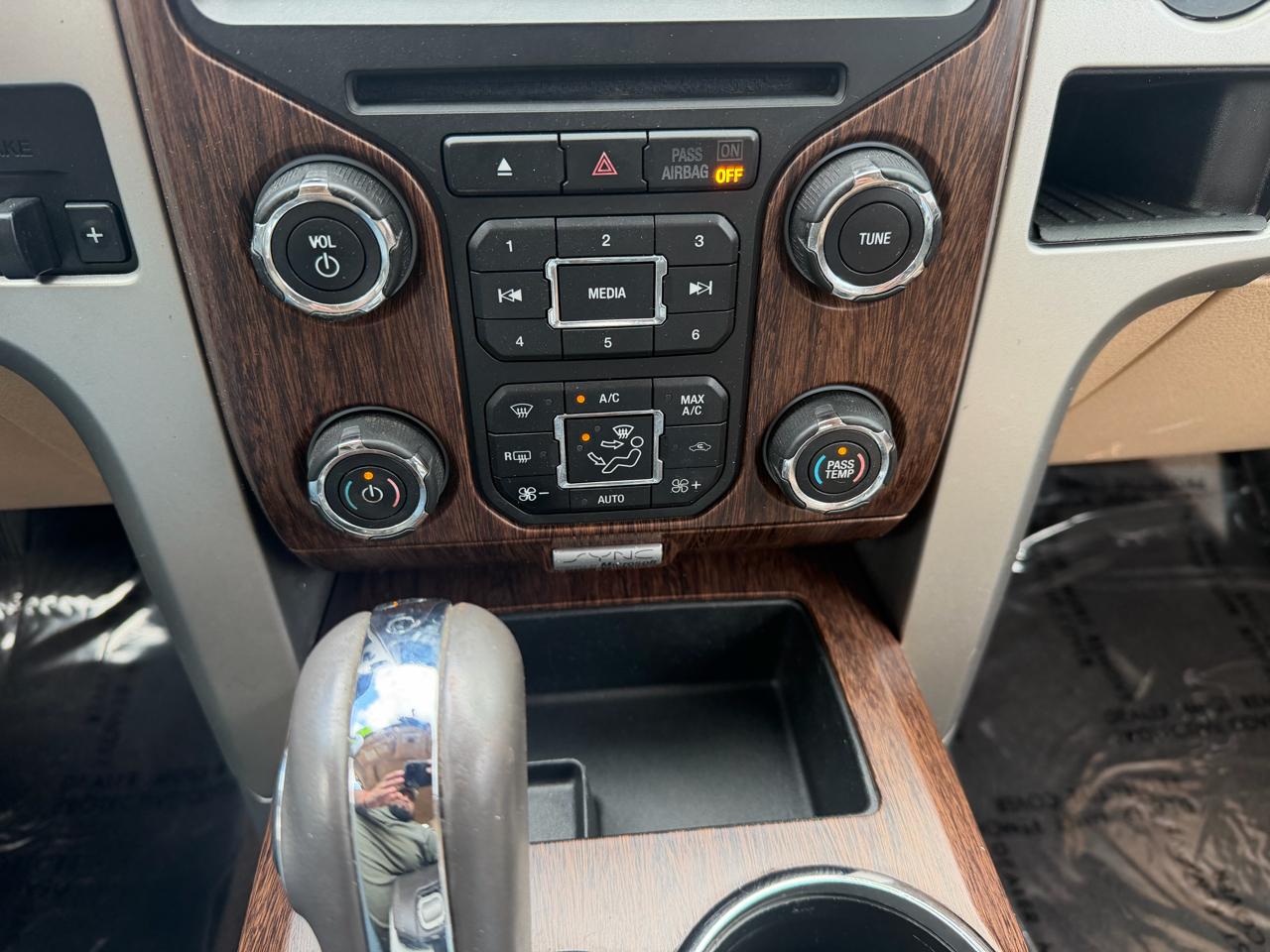 Ford F-150 Platinum SuperCrew 6.5-ft. Bed 4WD 2014