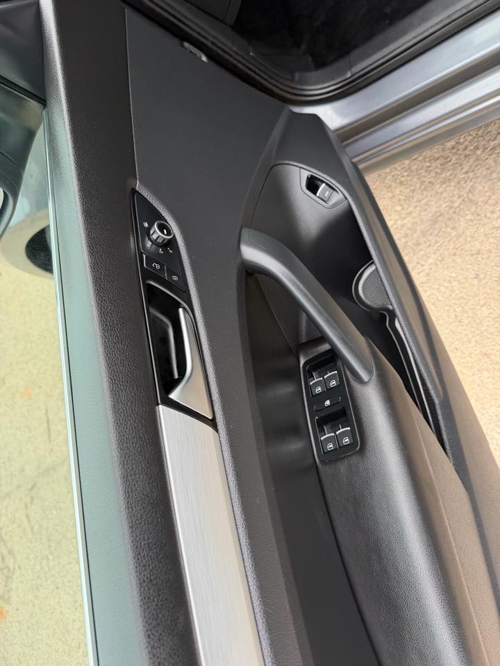 Volkswagen Passat 2.5L SE AT 2013