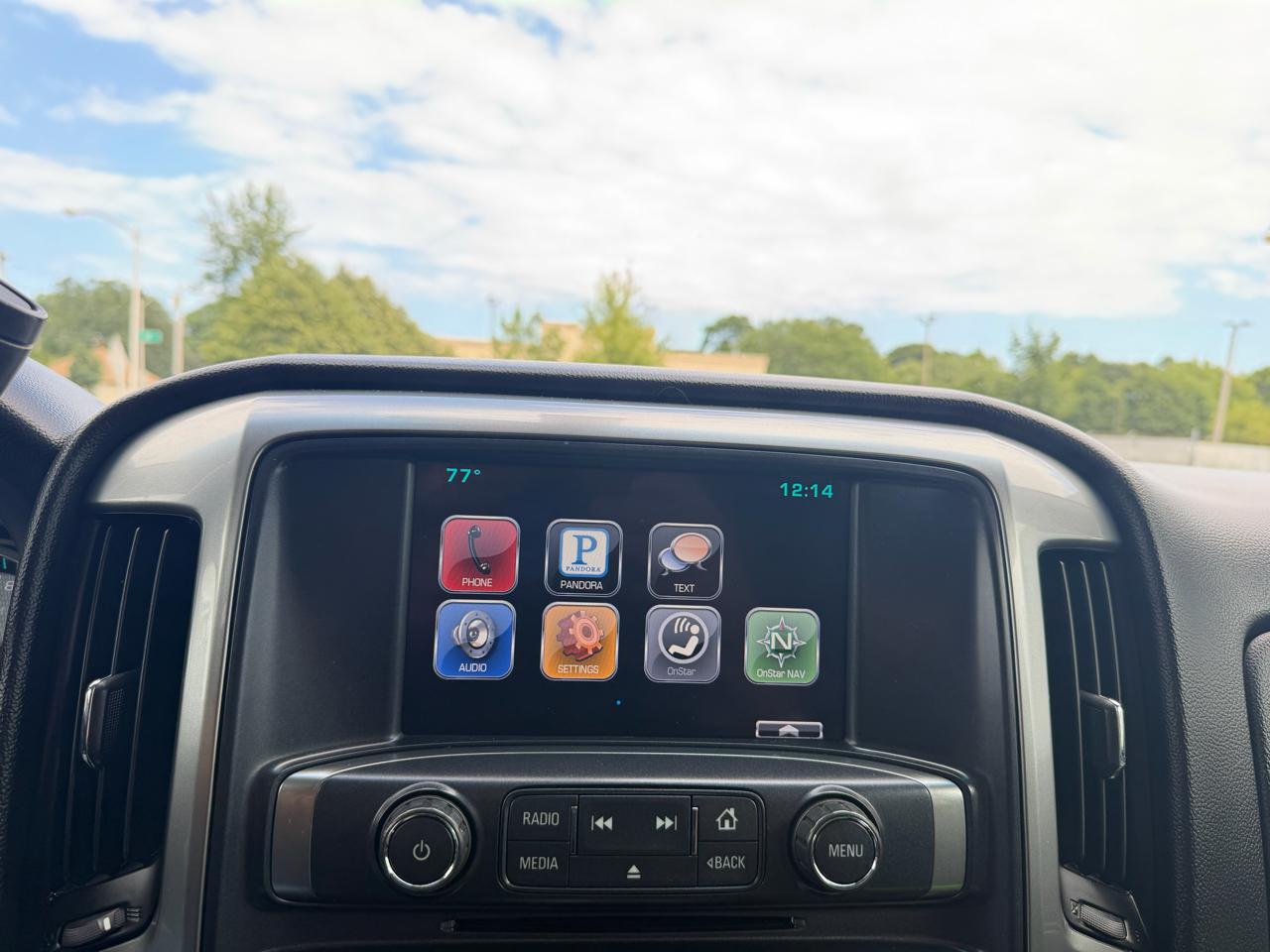 Chevrolet Silverado 1500 LT Crew Cab Long Box 4WD 2015