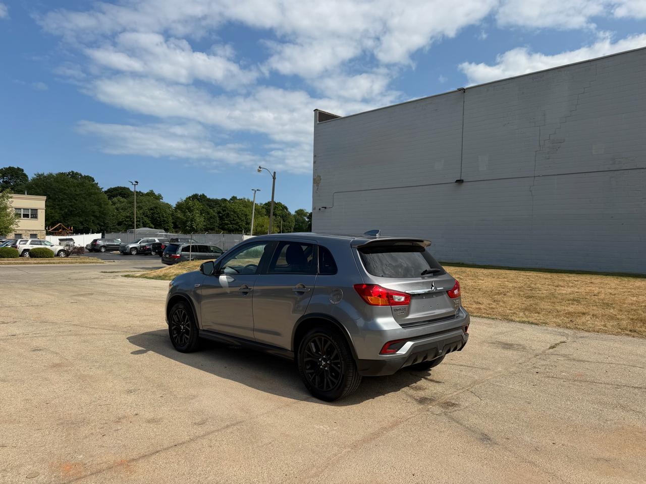 Mitsubishi Outlander Sport 2.0 SE 4WD CVT 2019