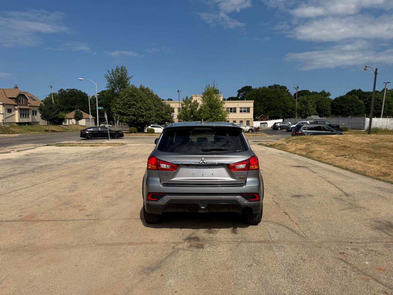 Mitsubishi Outlander Sport 2.0 SE 4WD CVT 2019