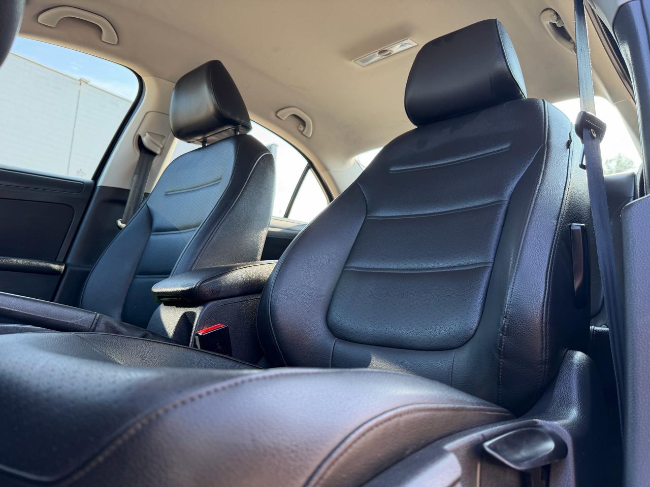 Volkswagen Jetta SE 2014