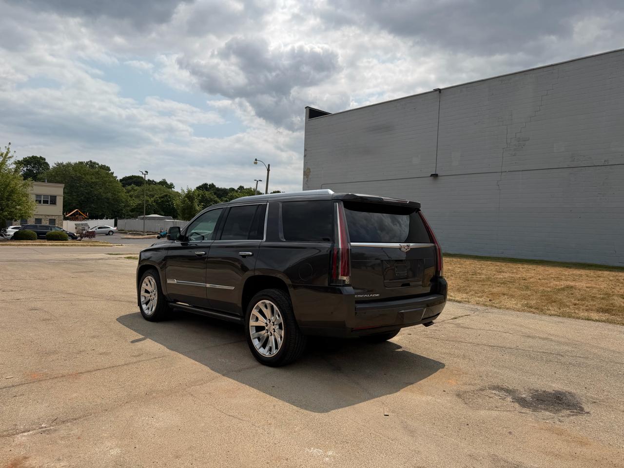 Cadillac Escalade Premium 4WD 2018