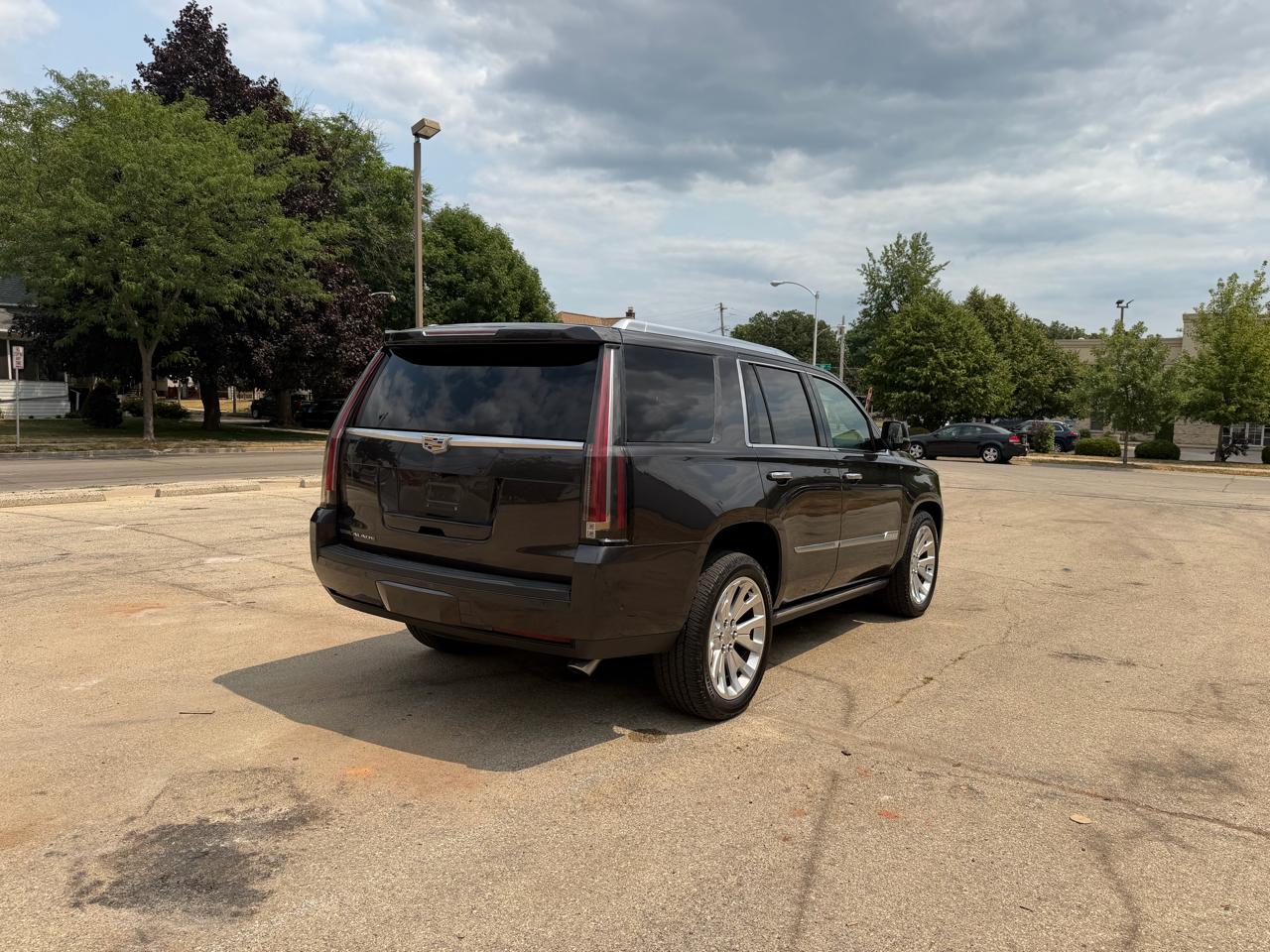 Cadillac Escalade Premium 4WD 2018