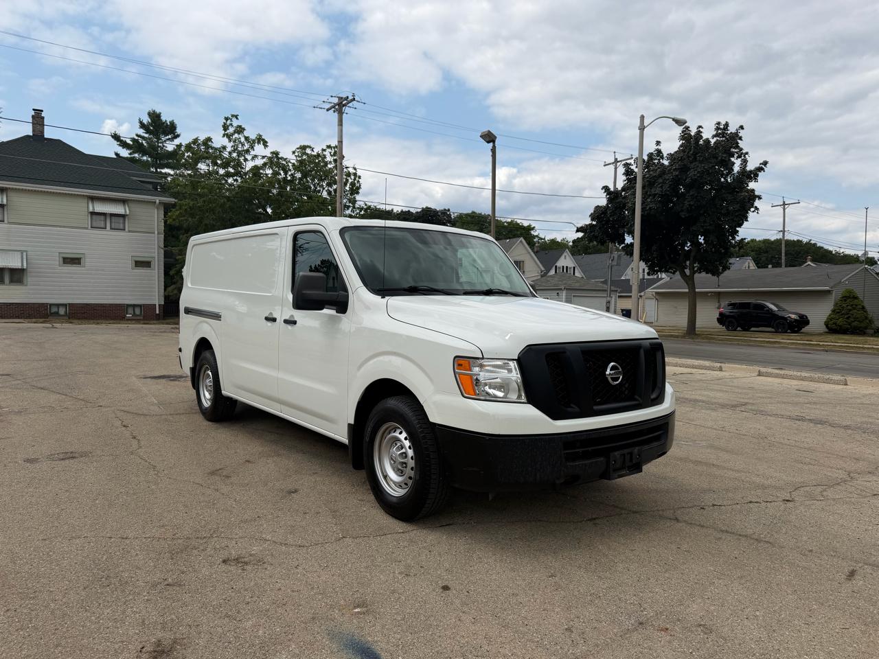 Nissan NV Cargo 1500 S 2019