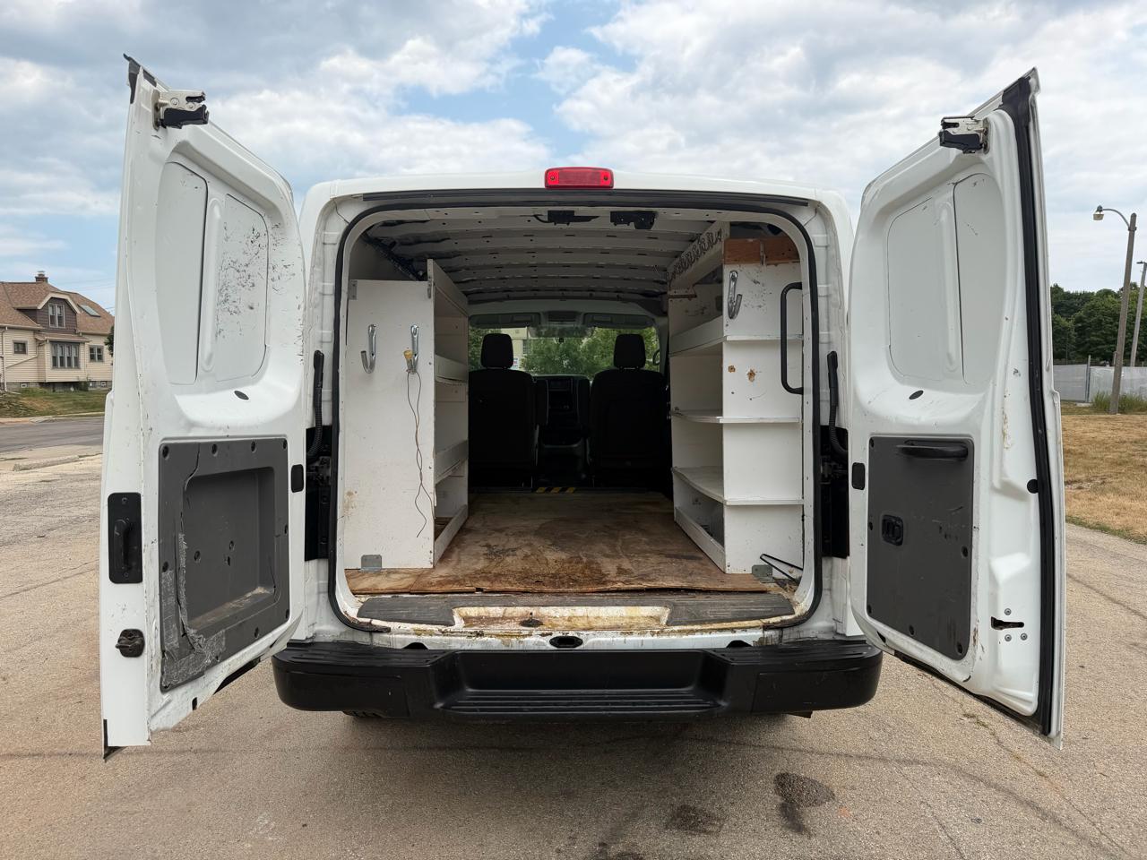 Nissan NV Cargo 1500 S 2019